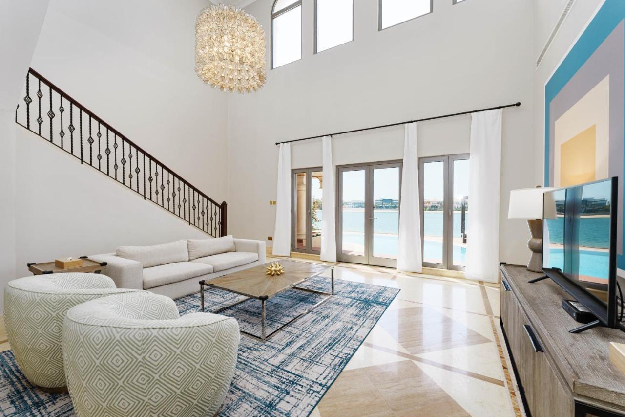 Maison Privee - Palm Jumeirah Front Xl With Private Pool * Dubai