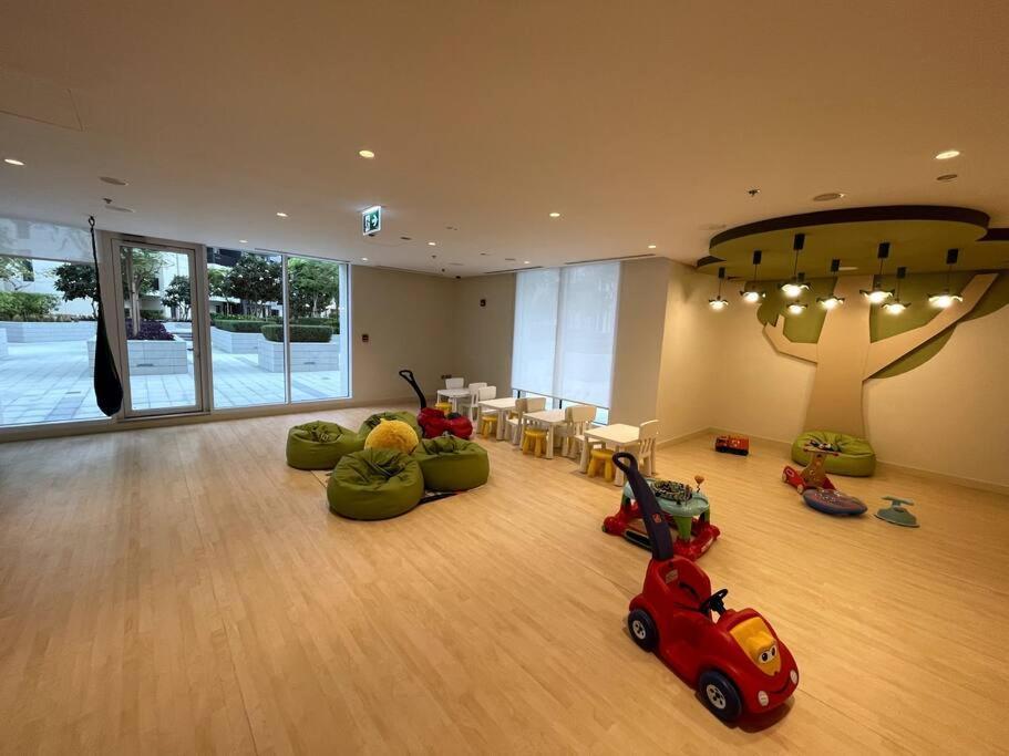 Spacious L Brand New L Great Amenities *