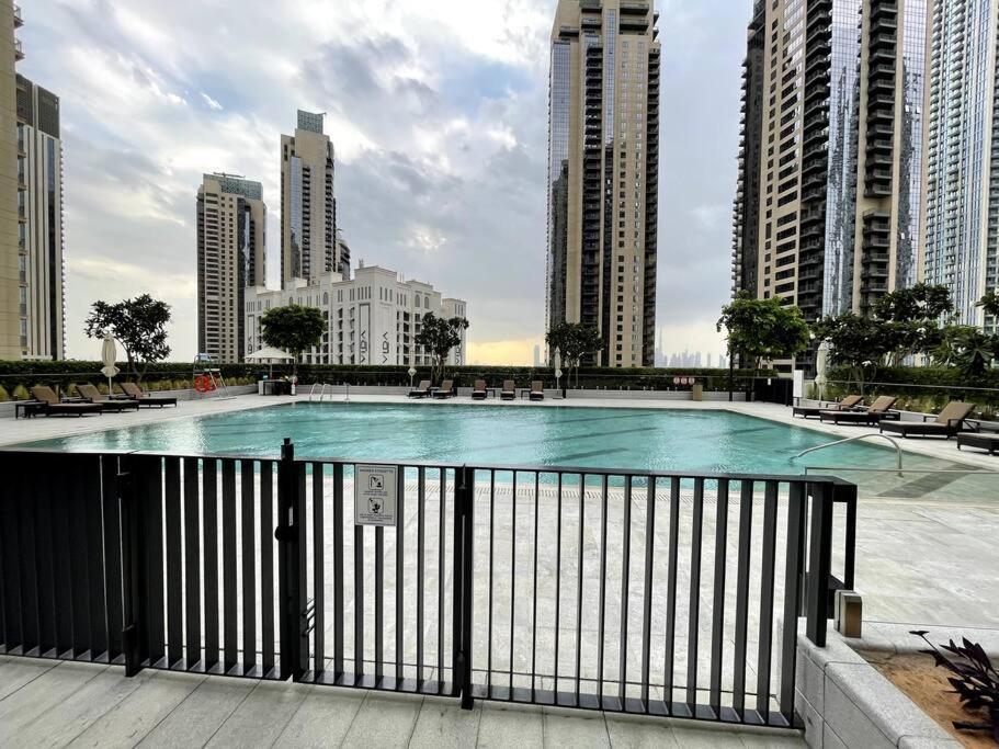 Spacious L Brand New L Great Amenities Dubai
