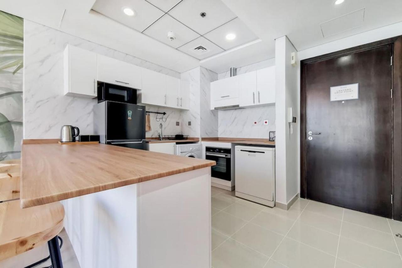 Bay Central, Marina - Exquisite One Bed With Marina View Apartment *