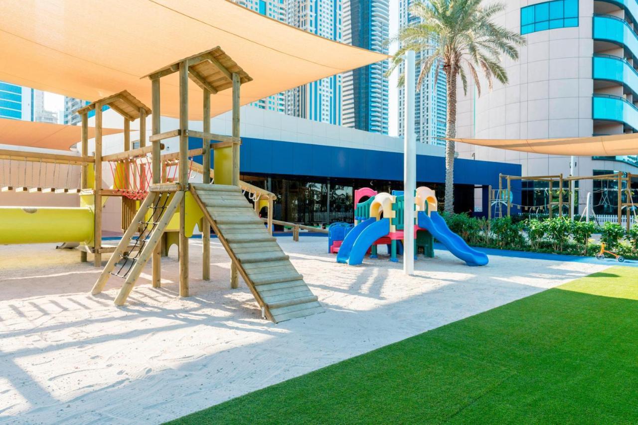 Le Meridien Mina Seyahi Beach & Waterpark 5*