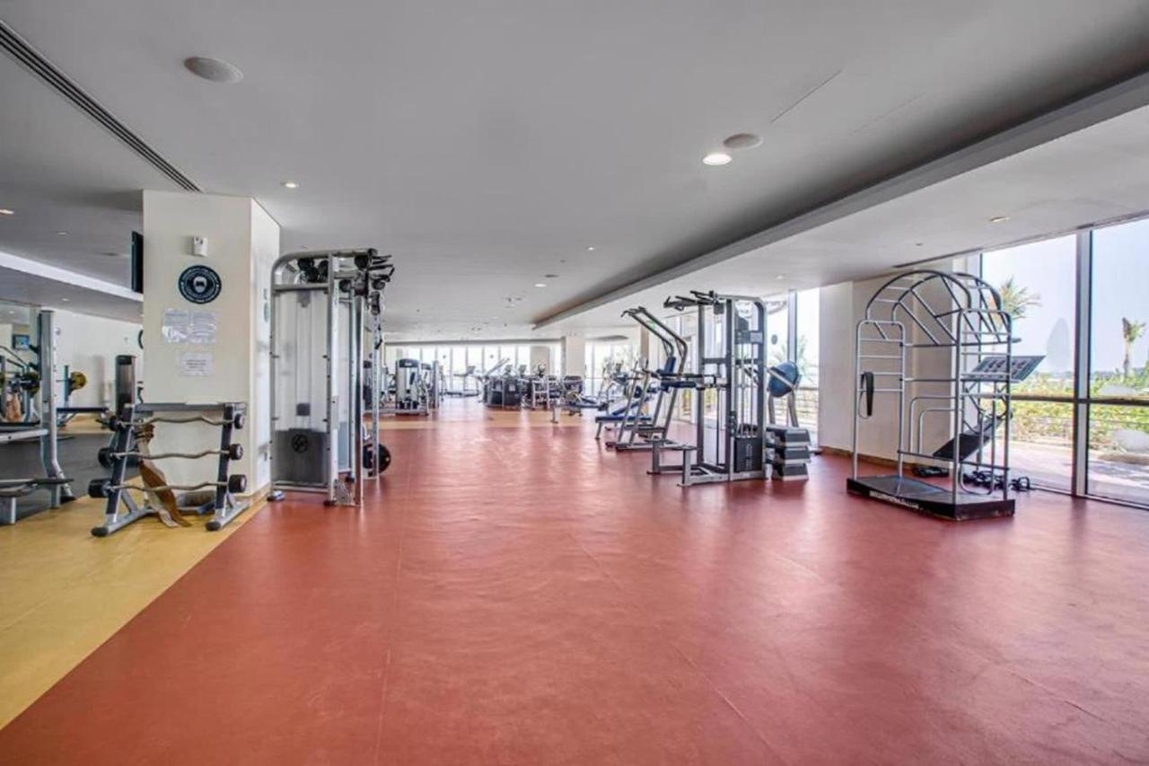 Exclusive Luxury 4 Bedroom Palm Penthouse Apartment