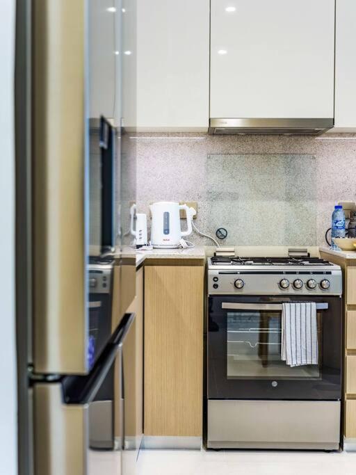 Sophisticated 2br In Unbeatable Downtown Location Daire *