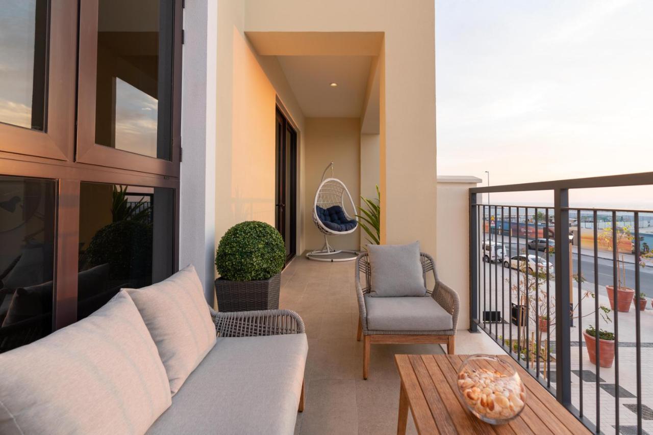Apartamento Ultimate With Big Terrace, Amazing Sunset, Perfect For 4 People *