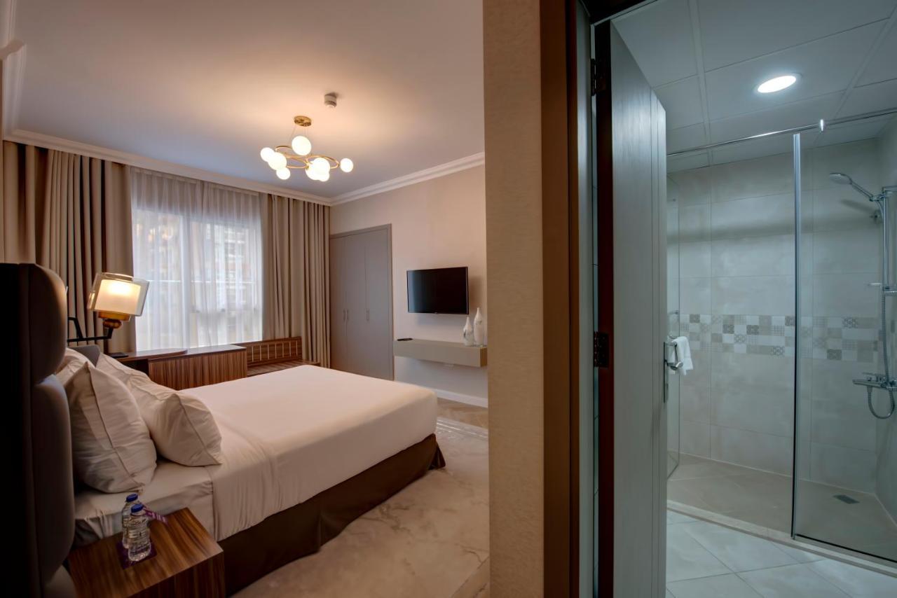 Aparthotel Royal Regency Marina