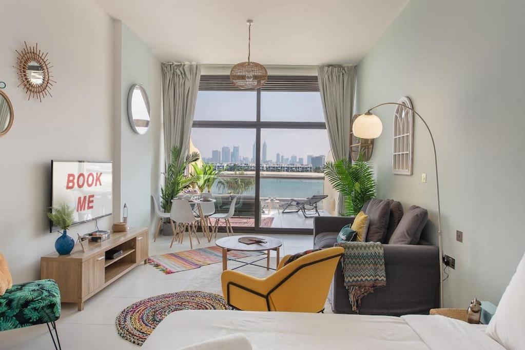 Studio Right On Palm Jumeirah Apartment Dubai