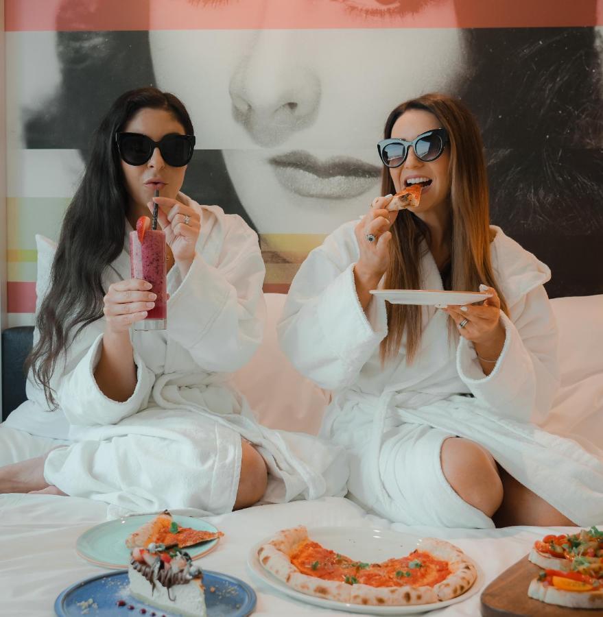 One 4* Dubai