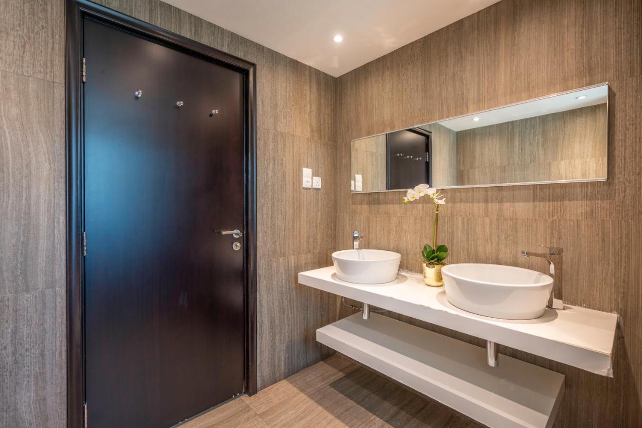 Villa Jumeirah Islands Private Pool Dubai