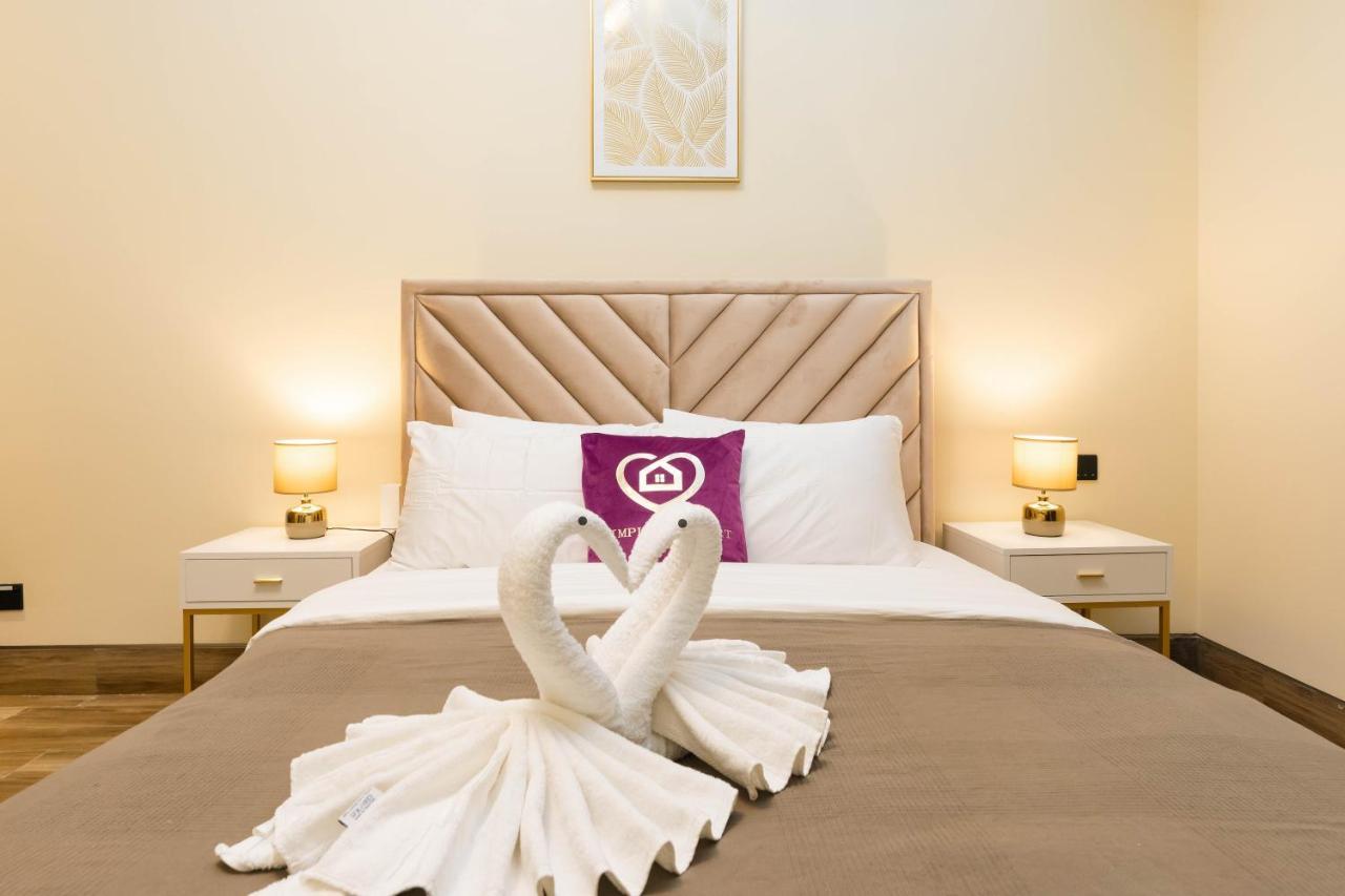 Simply Comfort In J One Tower Apartment *