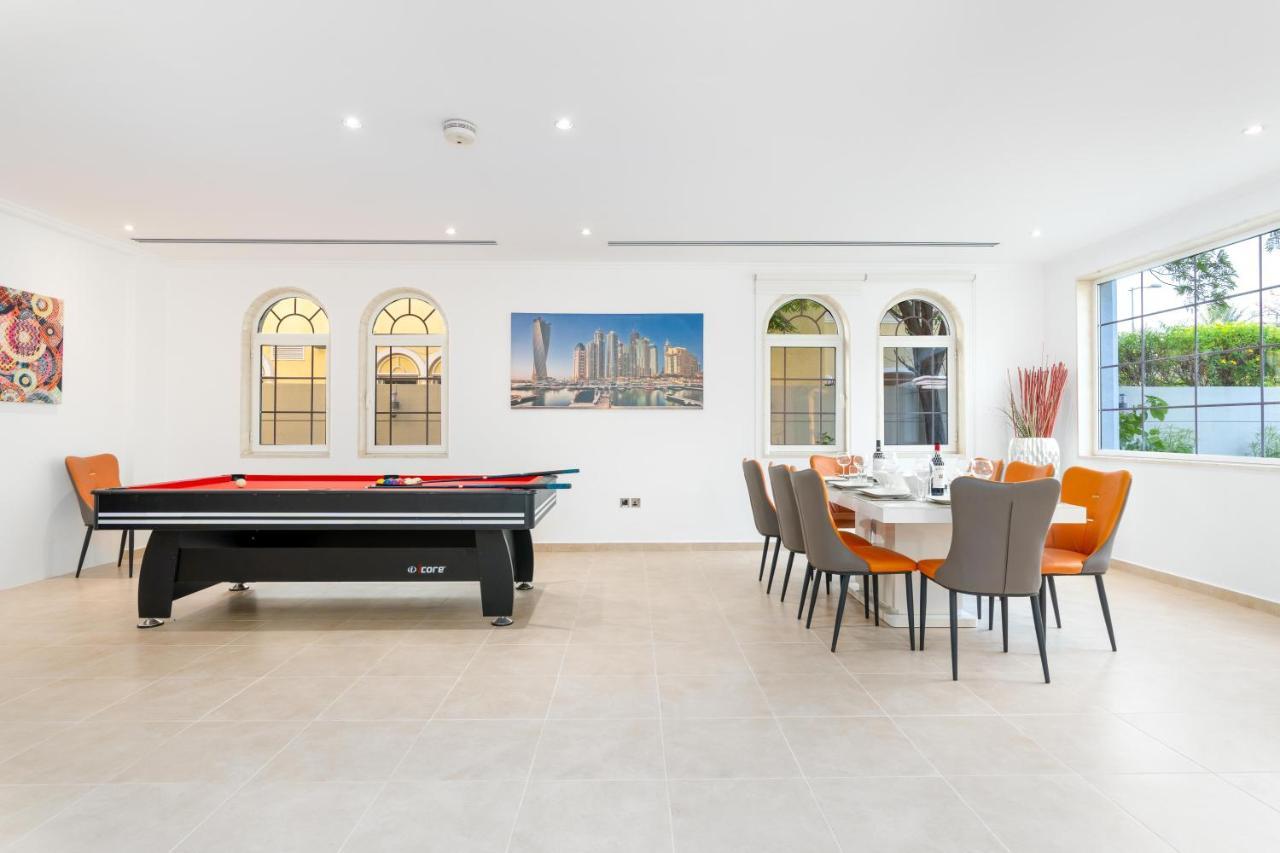 Apartamento 6 Plus 1 Bdr Jumeirah Park With Amz Climatized Huge Private Pool - 5 Min From Jbr Beach Dubai