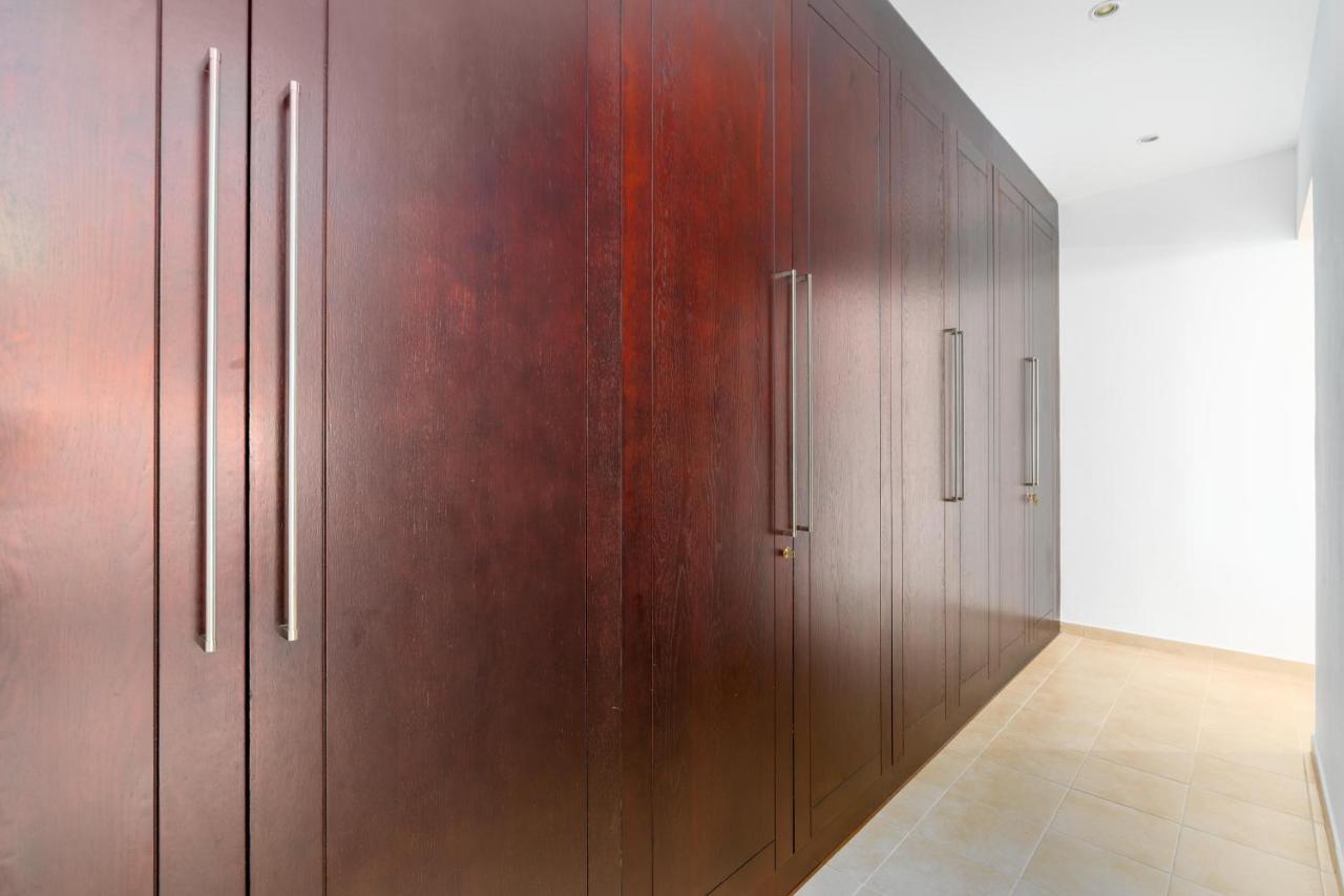 6 Plus 1 Bdr Jumeirah Park With Amz Climatized Huge Private Pool - 5 Min From Jbr Beach Apartamento *