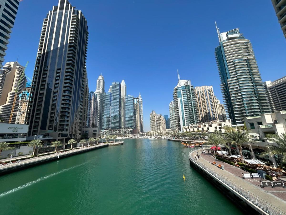 Jewellery Homes In Amwaj 4 With Direct Access Apartment *