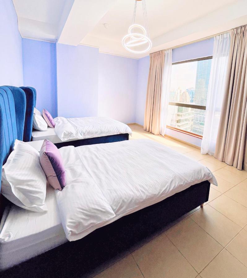 Jewellery Homes In Amwaj 4 With Direct Access Dubai