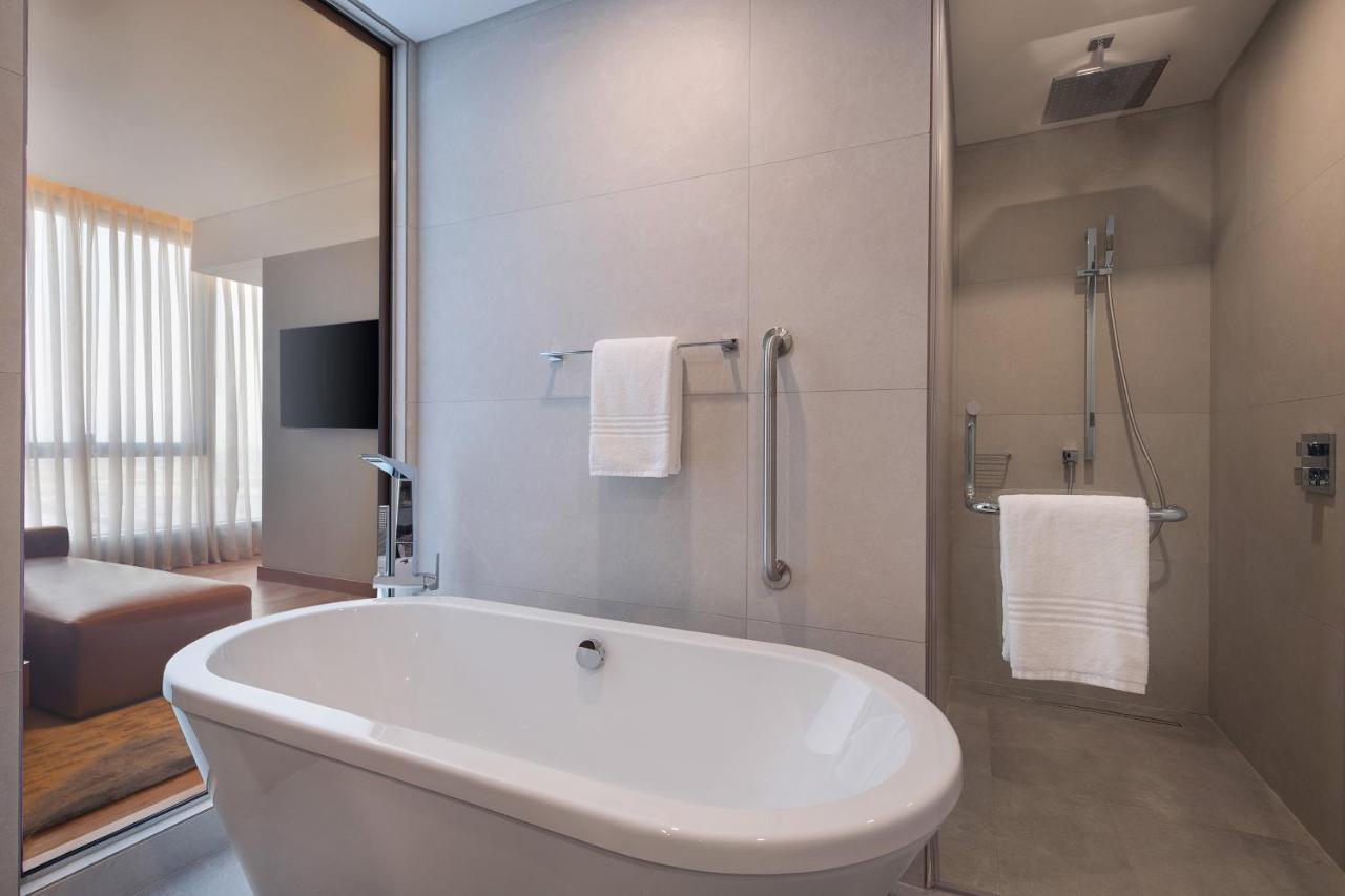 Hotel Courtyard By Marriott Culture Village, Dubai