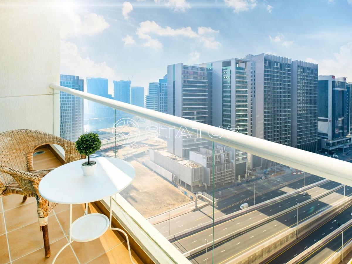 Canal View - Burj Al Najoom-l15 - Near Mall Apartment *