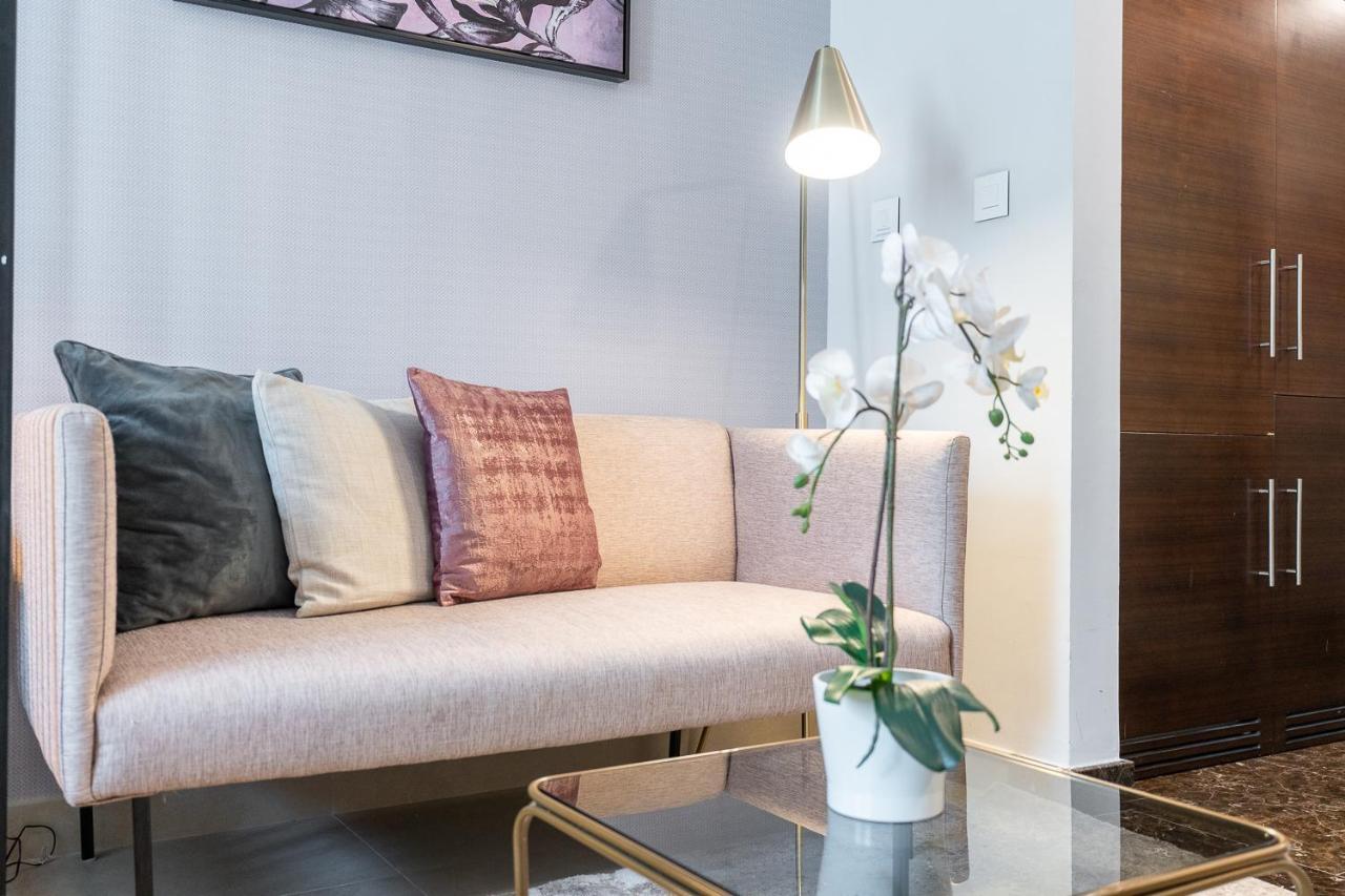 Daire Elegant Studio Sparkle Tower Jbr By Suiteable
