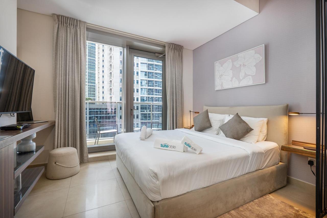 Daire Elegant Studio Sparkle Tower Jbr By Suiteable Dubai
