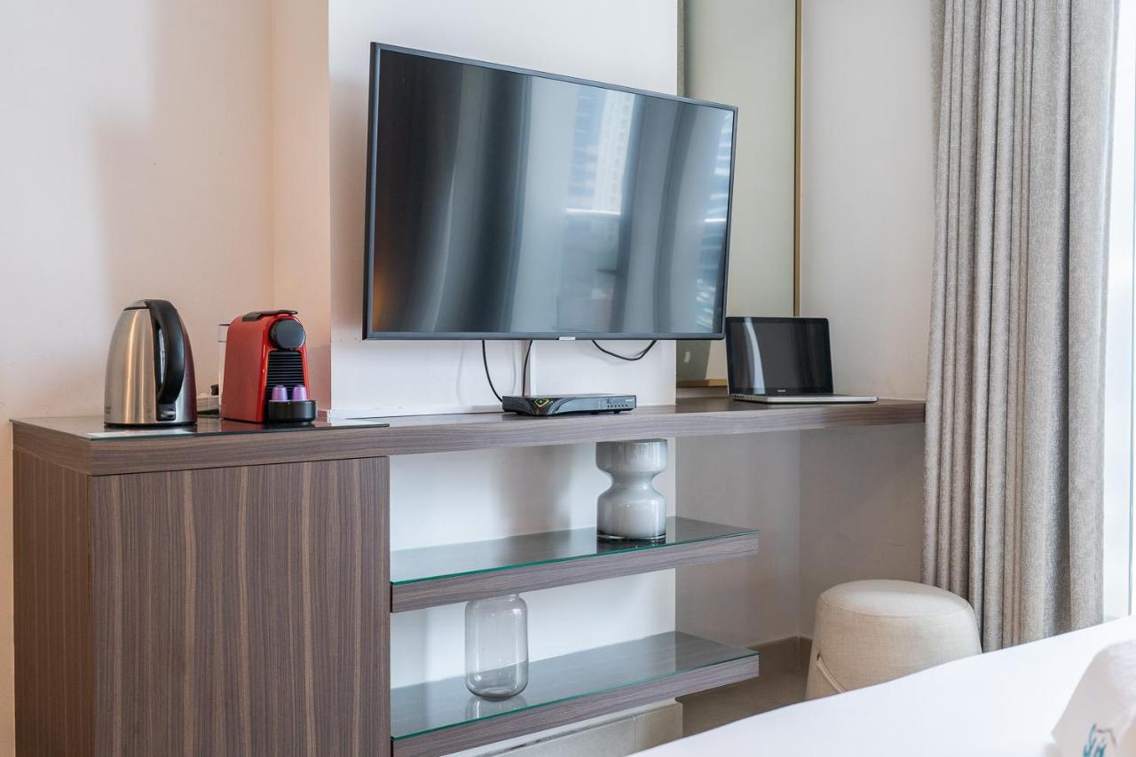 Elegant Studio Sparkle Tower Jbr By Suiteable Daire Dubai