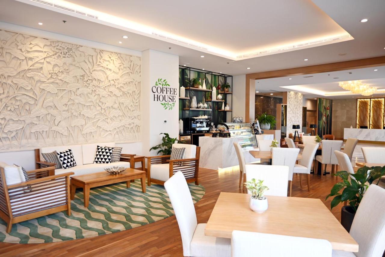 Park Dubai, An Edge By Rotana Aparthotel Dubai
