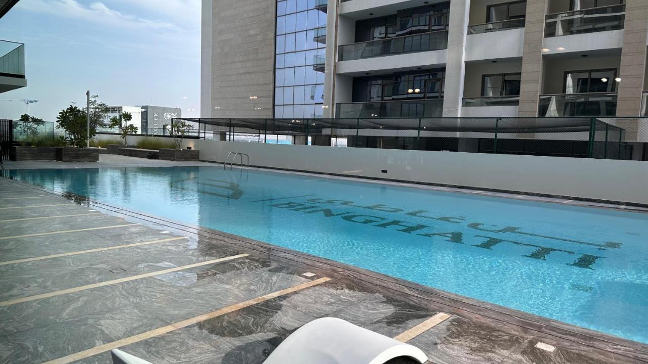Luxury 2 Bedrooms 5 Minutes From Burj Khalifa * Dubai