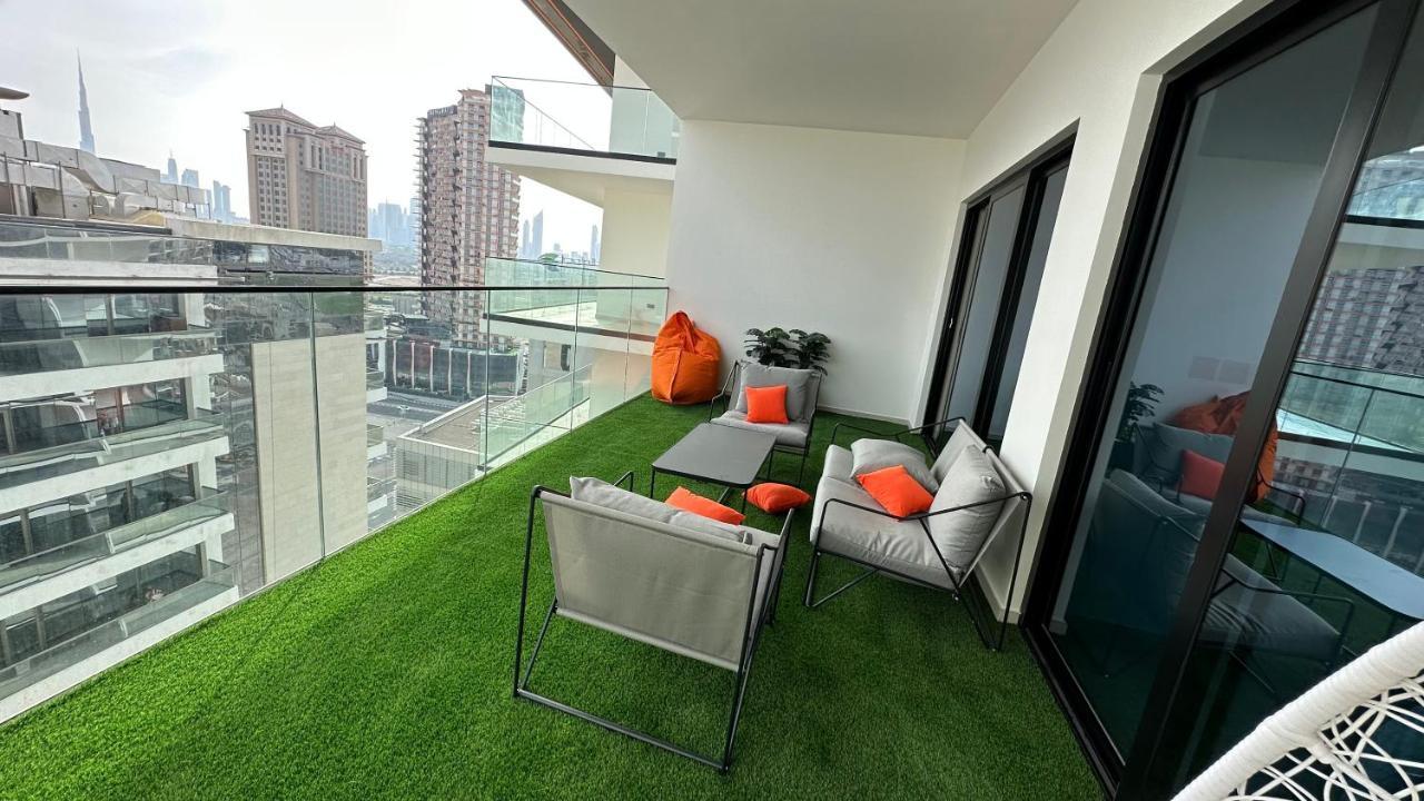 Daire Luxury 2 Bedrooms 5 Minutes From Burj Khalifa