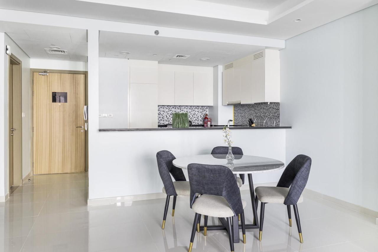 Apartment Aliving Luxury 2br With Infinity Pool At Paramount Midtown Close To Mall & Burj Khalifa