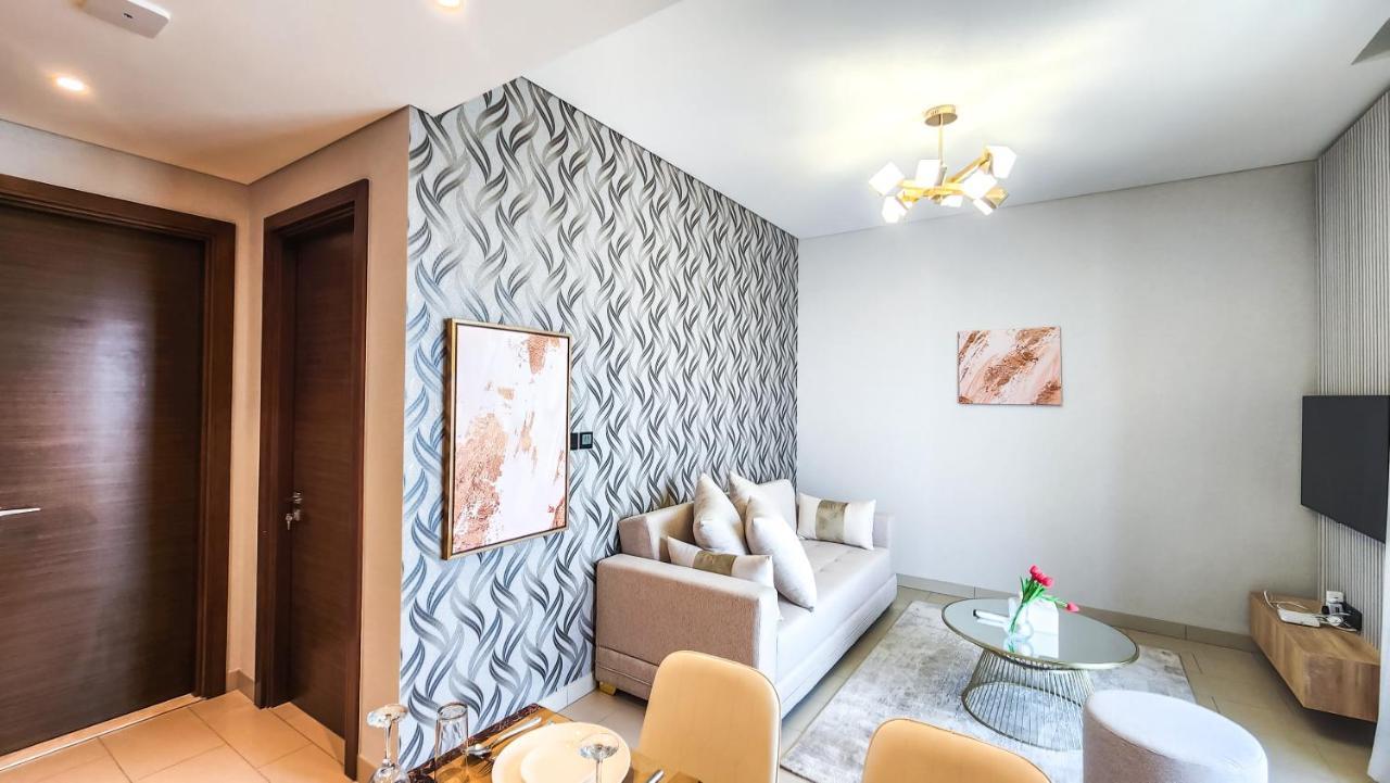 By Latinem Luxury 1br Holiday Cvr A2410 Near Burj Khalifa Apartment Dubai