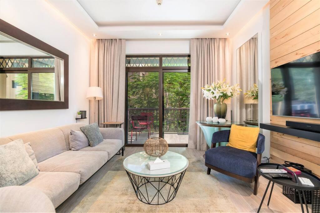 Luxury & Style With Terrace & View Downtown Dubai