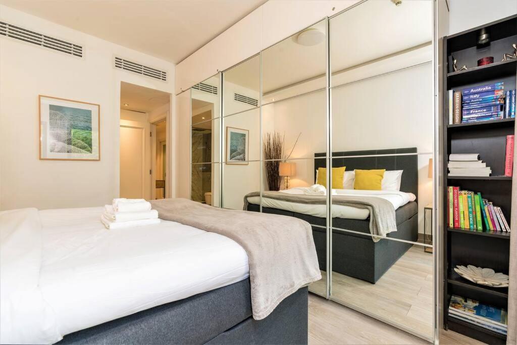 Luxury & Style With Terrace & View Downtown *