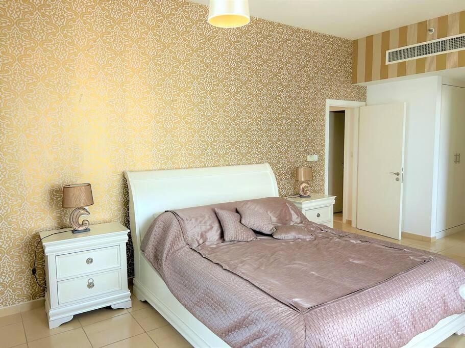Apartment Gorgeous 4bed Sea View At Jbr *