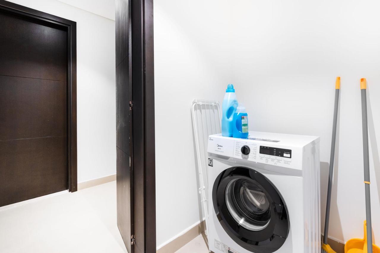 Apartment Creek / Brand New / Amazing Marina, Downtown Skyline And Burj Khalifa Views / 15 Min From Mall / 6 People Dubai