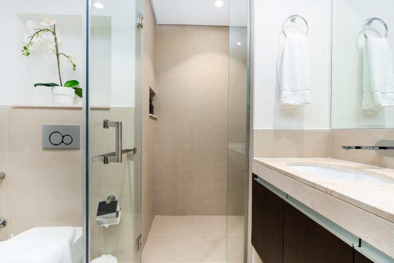 Creek / Brand New / Amazing Marina, Downtown Skyline And Burj Khalifa Views / 15 Min From Mall / 6 People Apartment *