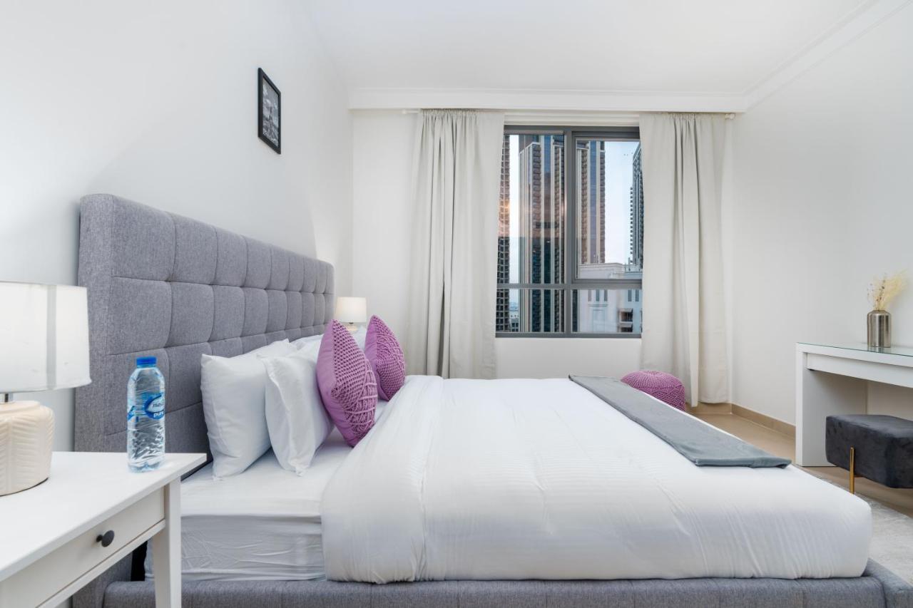 Apartment Creek / Brand New / Amazing Marina, Downtown Skyline And Burj Khalifa Views / 15 Min From Mall / 6 People *