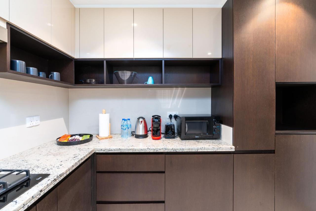 Apartment Creek / Brand New / Amazing Marina, Downtown Skyline And Burj Khalifa Views / 15 Min From Mall / 6 People Dubai