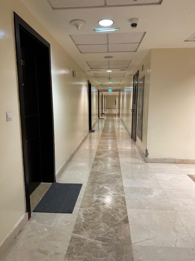 Daire M-01 Center Building