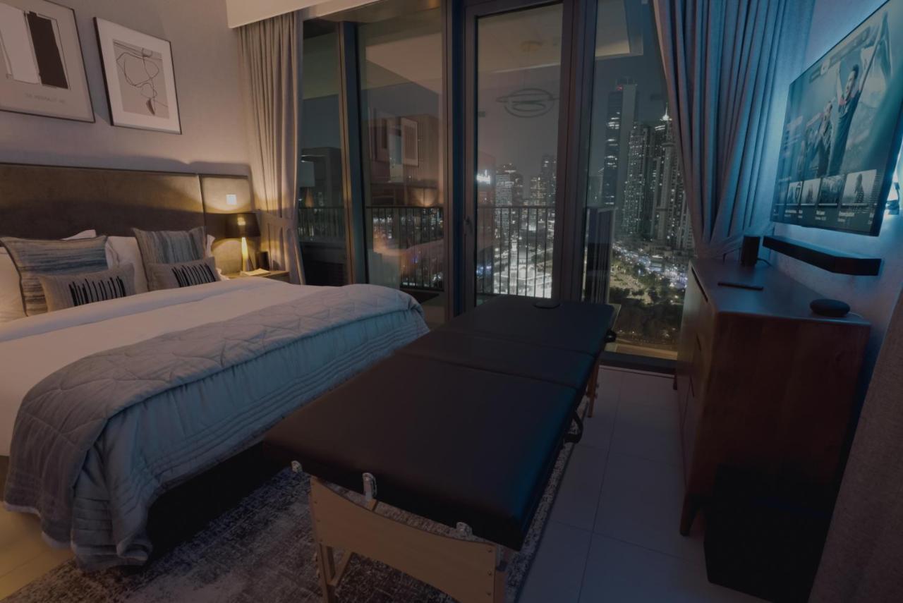Ultimate / Downtown / 3 Beds / Upscale Luxury / Fantastic Finishing / New Building Daire