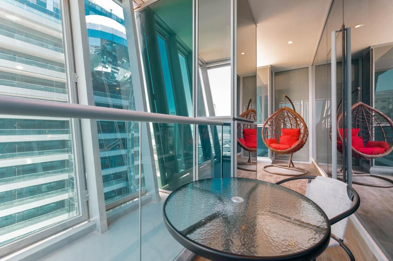Apartment Simply Comfort In J One Tower Dubai