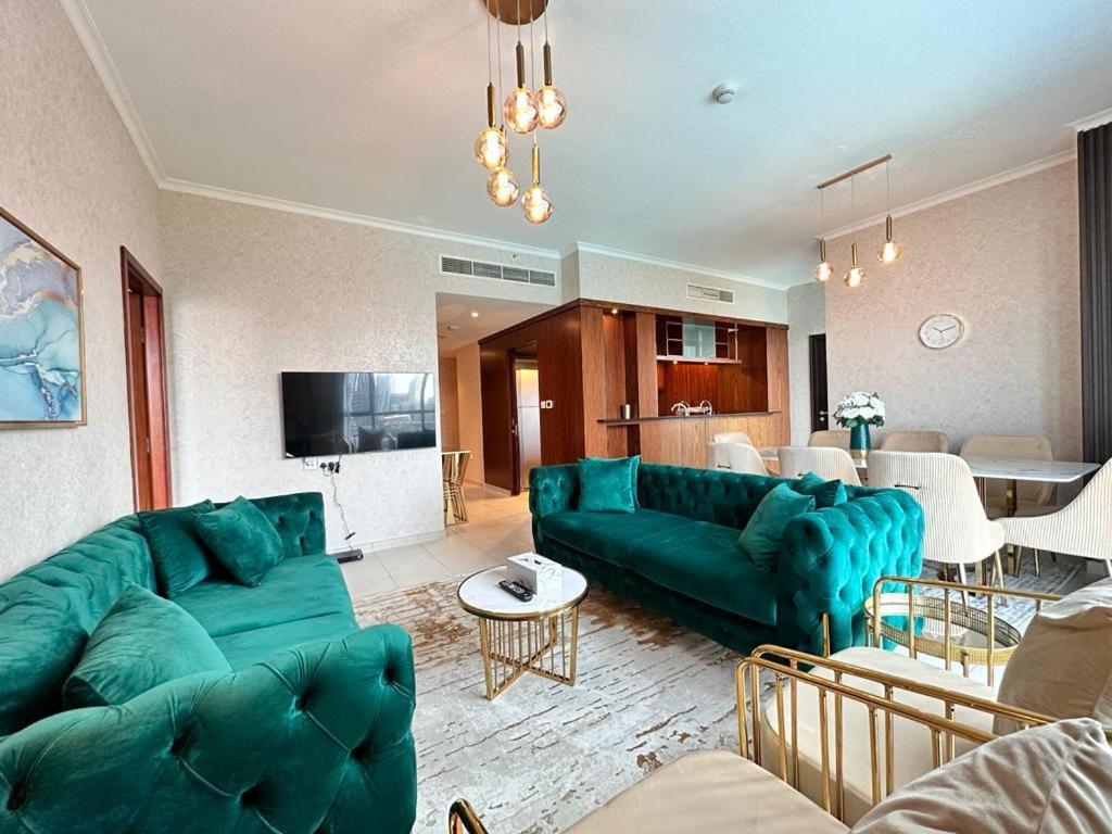 Durrani Homes - Supreme 5br Besides Mall With Burj Khalifa And Fountain View Daire *