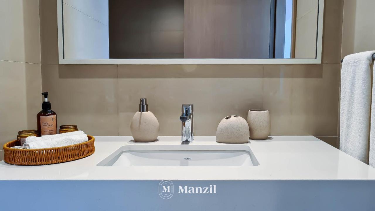 Manzil - Ultra Luxury 2br With Burj Khalifa Views From Balcony And Near Mall Dubai