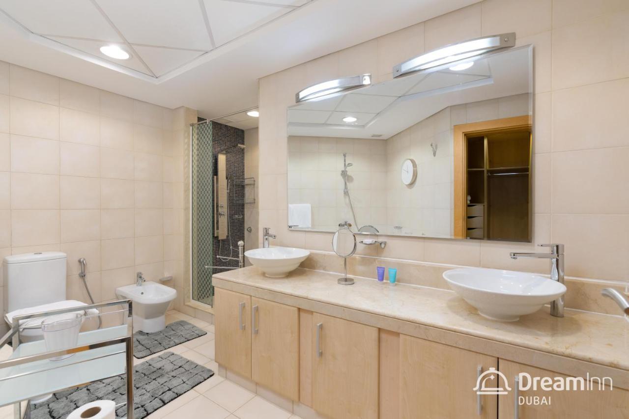Dream - Shoreline Palm Jumeirah Apartment Dubai