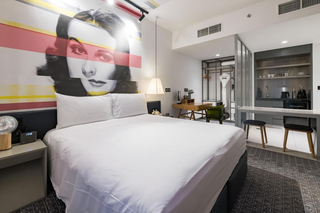 One 4* Dubai