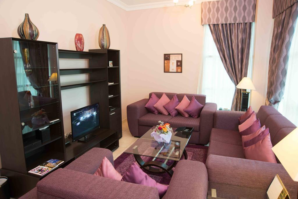 Dusit Pearl Coast Premier