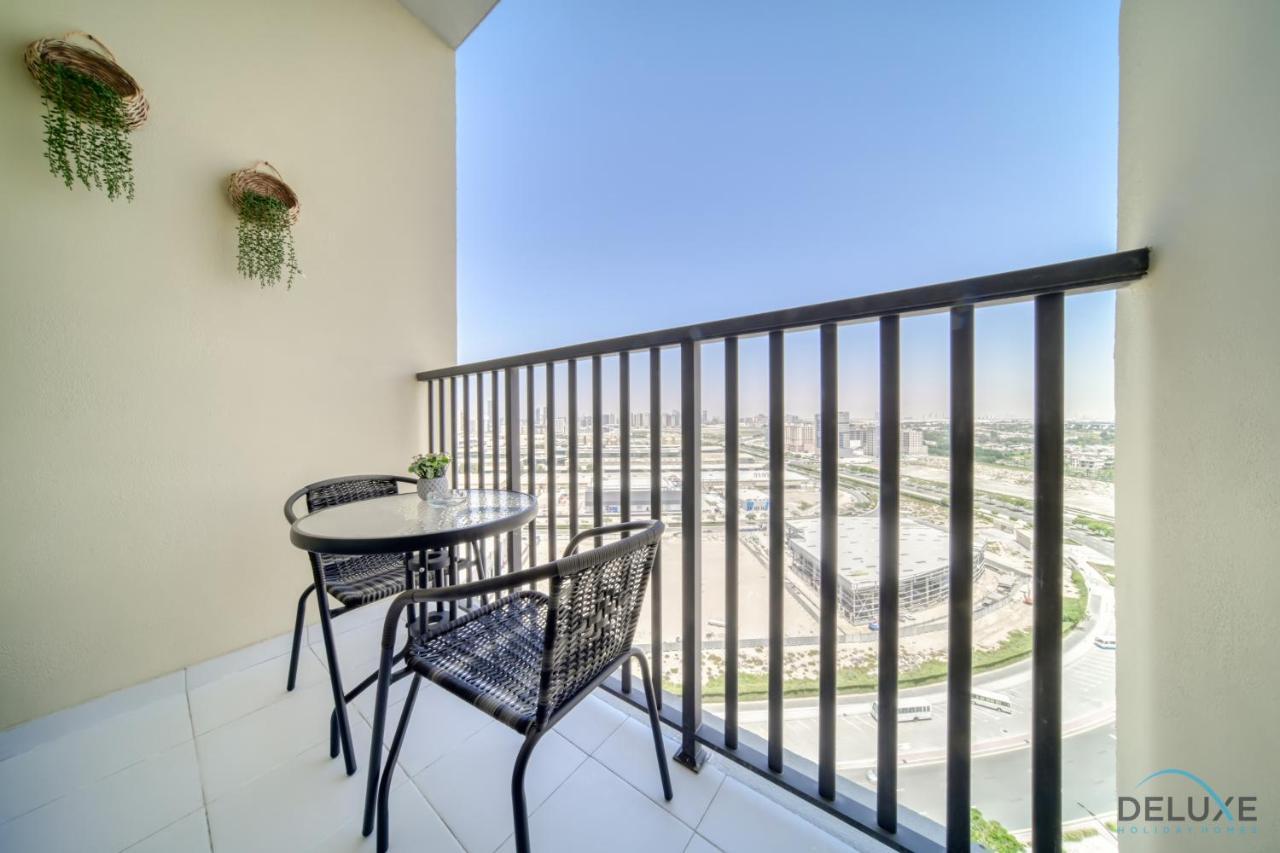 Harmonious 2br With Assistant At Mesk 1 Midtown Production By Deluxe Homes
