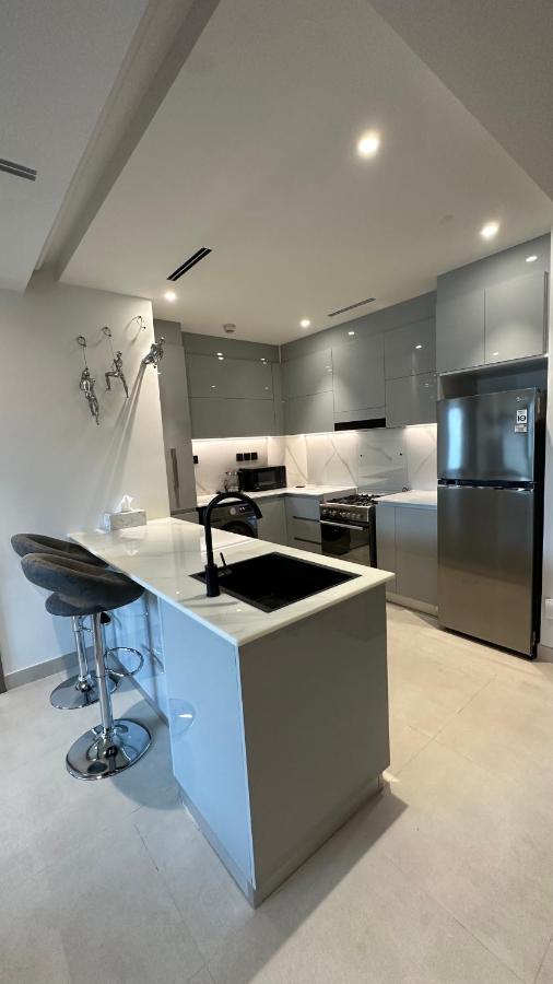 Luxury 2 Bedrooms 5 Minutes From Burj Khalifa Dubai