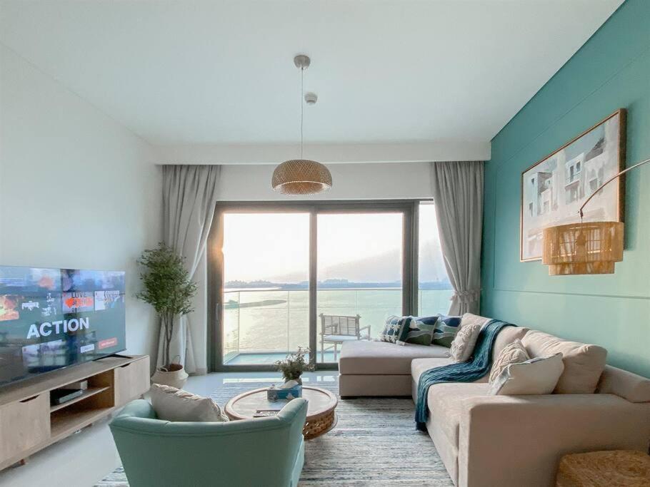 Trophy 2bdr Sandy Shores Retreat With Panoramic Sea View & Private Access Dubai