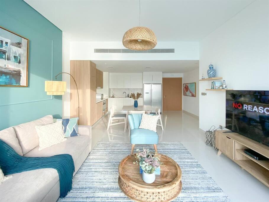 Trophy 2bdr Sandy Shores Retreat With Panoramic Sea View & Private Access * Dubai