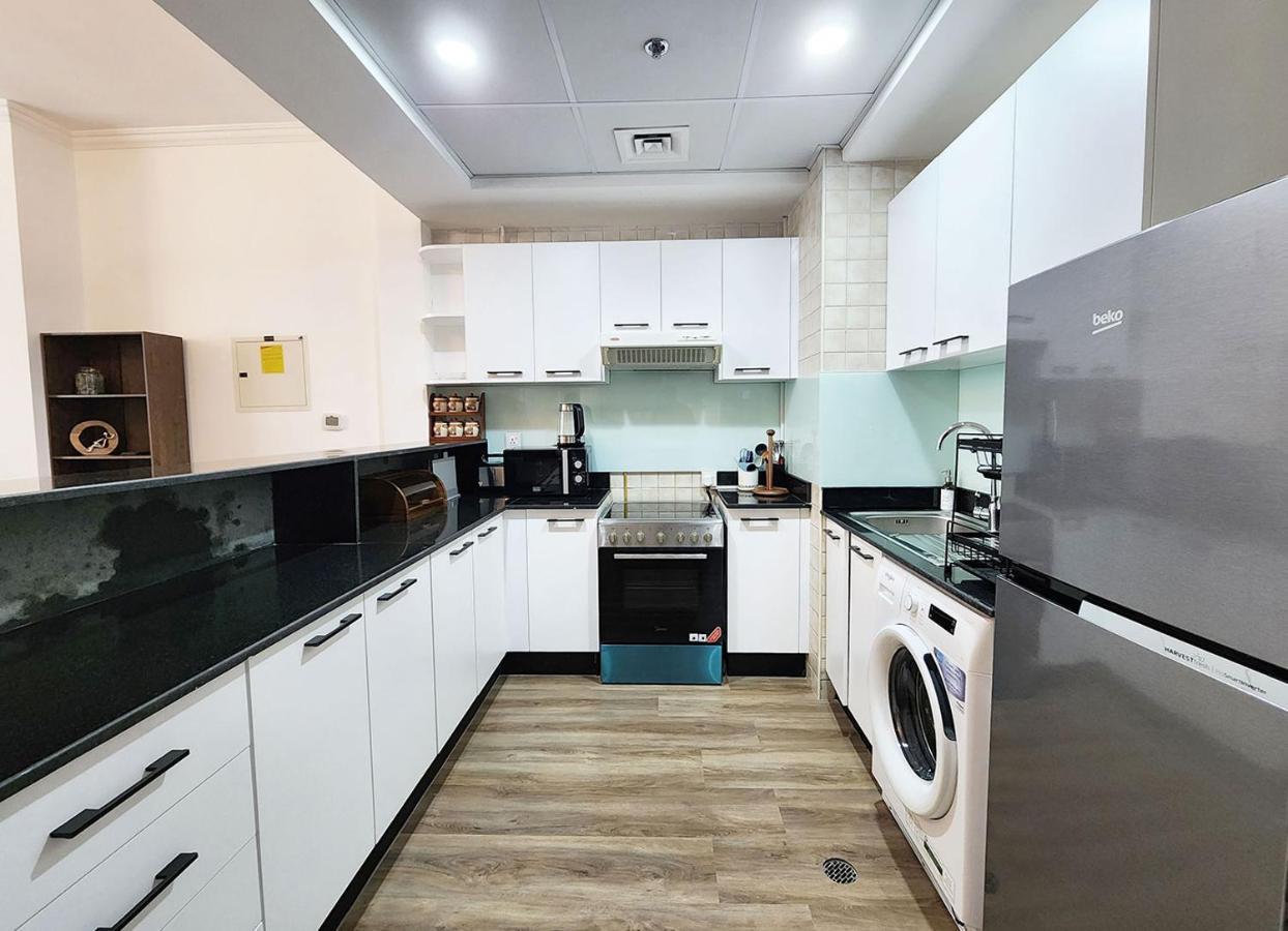 Rh- Luxurious Retreat, Spacious 01 Bedroom Near Burj Khalifa And Mall *