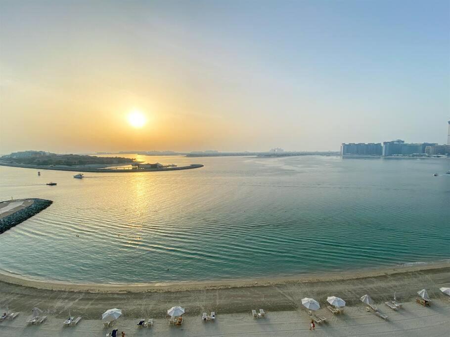 Apartment Trophy 2bdr Sandy Shores Retreat With Panoramic Sea View & Private Access