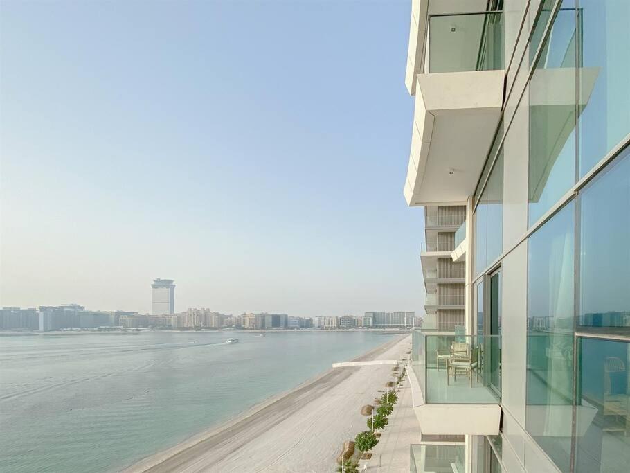 Apartment Trophy 2bdr Sandy Shores Retreat With Panoramic Sea View & Private Access *