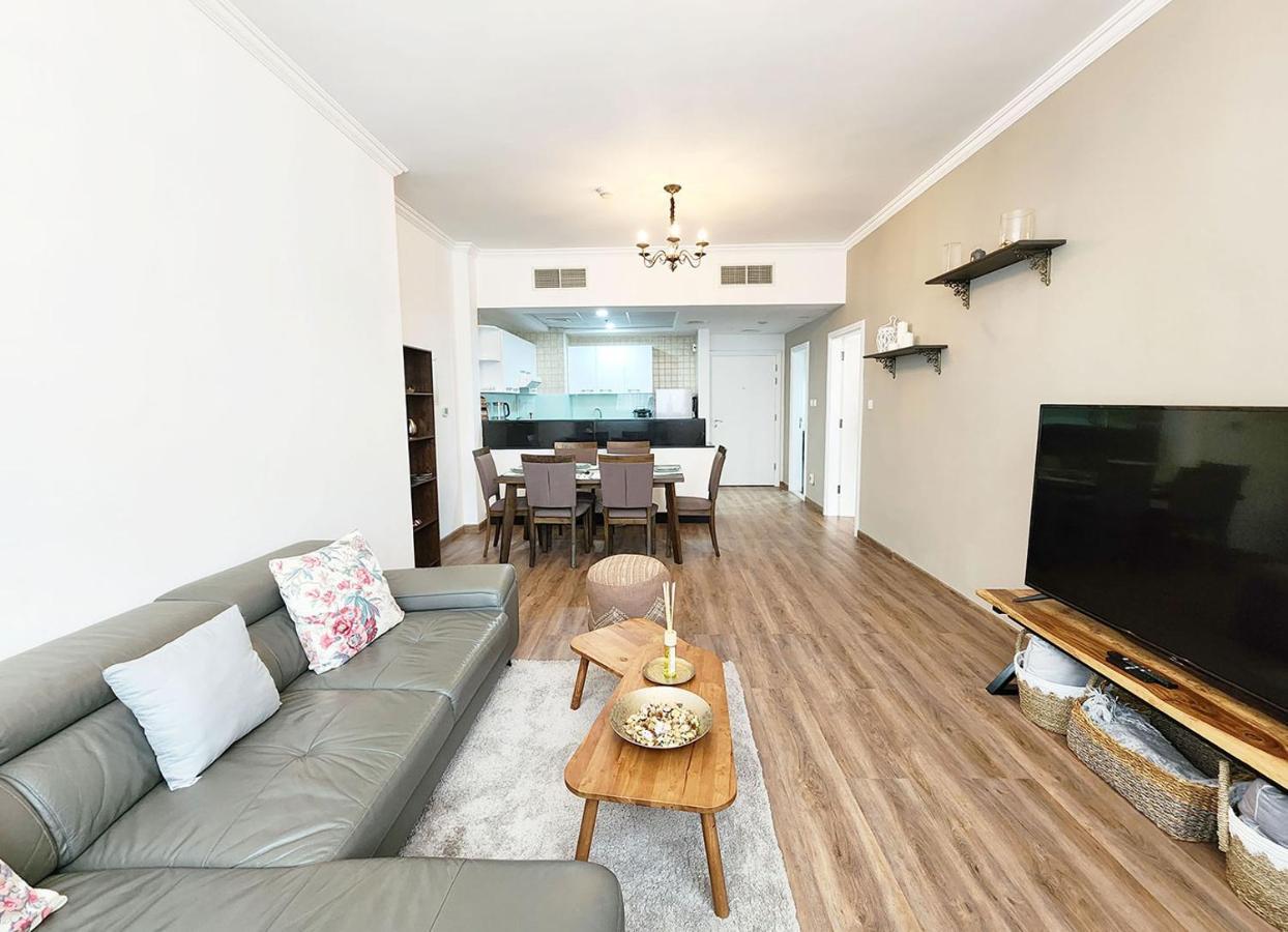 Rh- Luxurious Retreat, Spacious 01 Bedroom Near Burj Khalifa And Mall * Dubai
